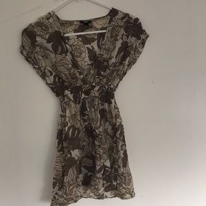 Mossimo top size small